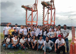 Gran experiencia de los estudiantes de Ciencias Empresariales en el Puerto de Buenaventura